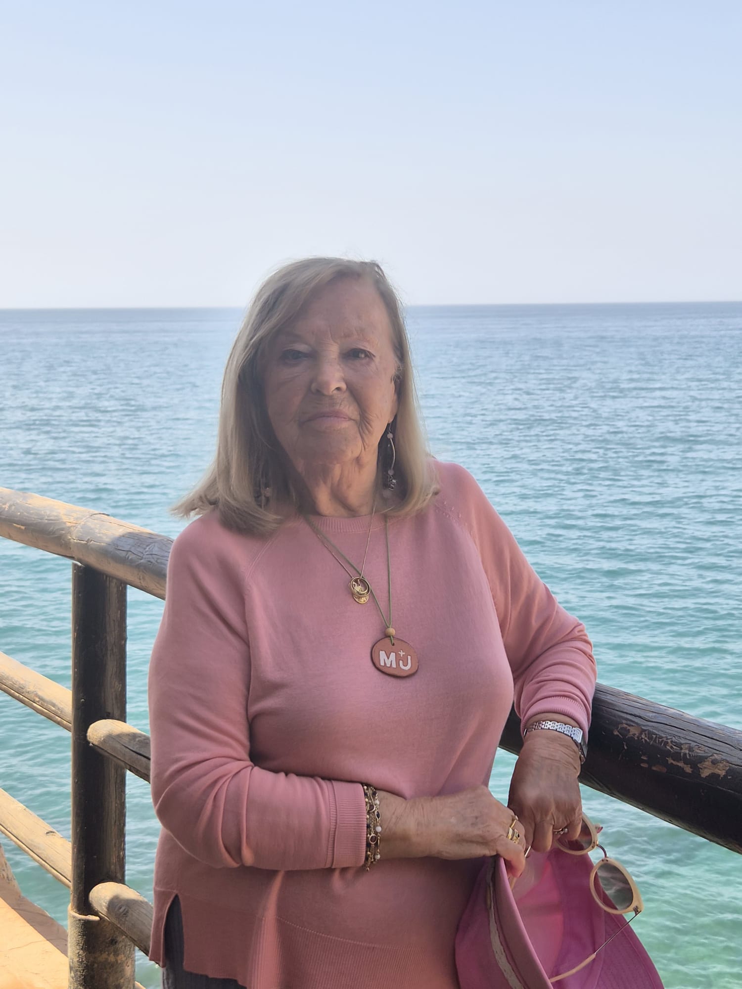 María Luz en el paseo marítimo